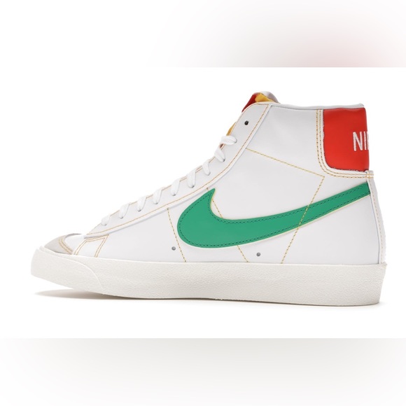 Nike Blazer Mid 77 - Roswell Rayguns - Amazing Cond.- Youth Size 4.5 - Picture 4 of 10